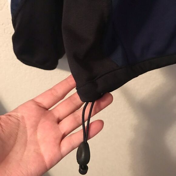 Adidas half zip jacket - Picture 4 of 8